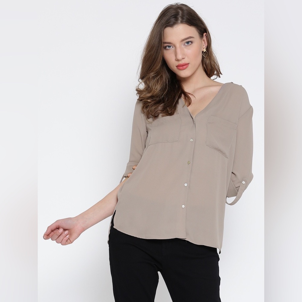 NWOT Forever21 Sheer Button Up Blouse